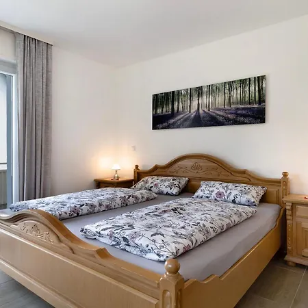 Haus Gisela Apartamento *